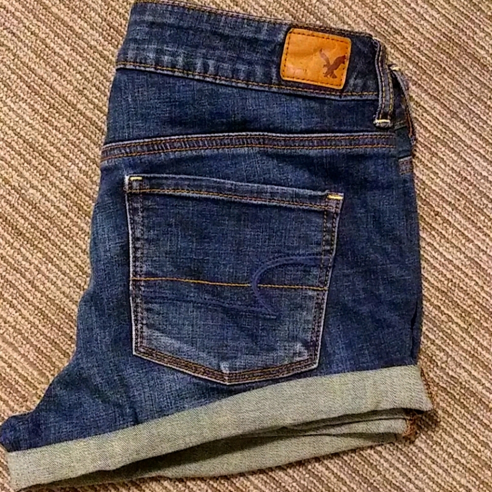 NWOT American eagle shorts